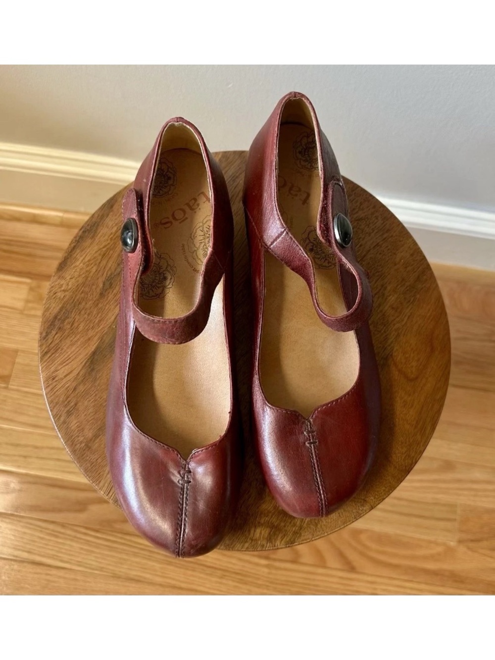 Taos Samba Mary Jane Shoes Women's Sz 8.5/30 Deep Burgundy Closed Toe NWOB